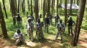 Paintball outbound game di Puncak Pinus Becici